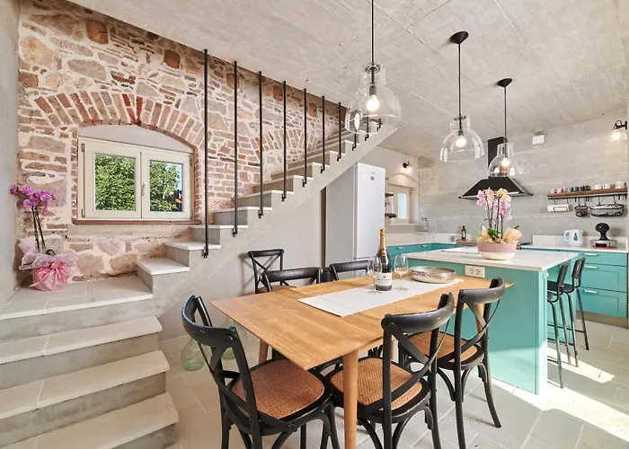 Mediteranea Villa *